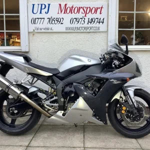 Yamaha YZF R1 1000 cc 2003 03 reg 2 former keepers 18k loads of paper work