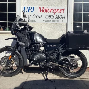 Royal Enfield HIMALAYAN E5 2022 71 reg 6800 miles luggage cases, adventure bike