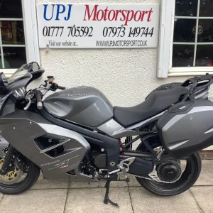 Triumph Sprint 1050 ST 2009 09 11,400 miles, luggage, sports tourer