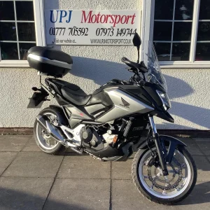 Honda NC 750 X A-H DCT MANUAL 2017 17 reg 26k few extras, light weight tourer