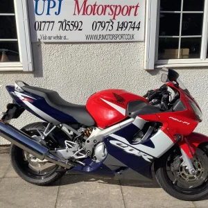 Honda CBR 600 F-2 2003 03 reg, really clean, 1 owner from new