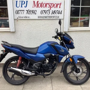 Honda CB125F 2024 24 reg 7605 miles 125cc learner legal commuter